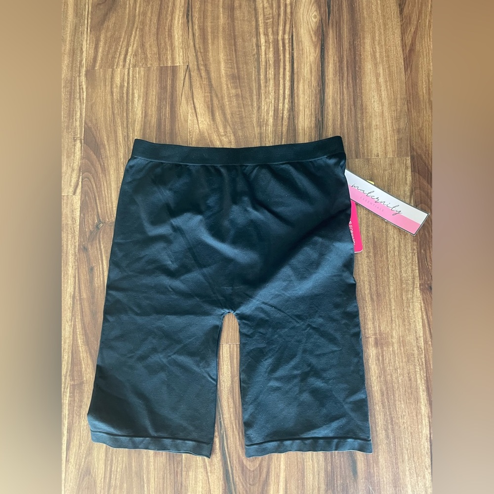 Maternity shorts os